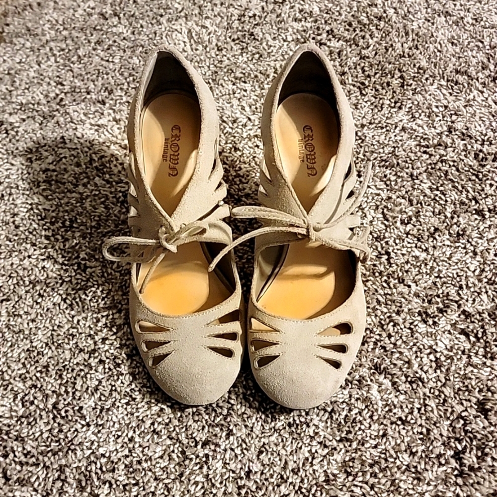 Suede tan heels
